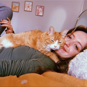 Meet your Posher, Alyssa